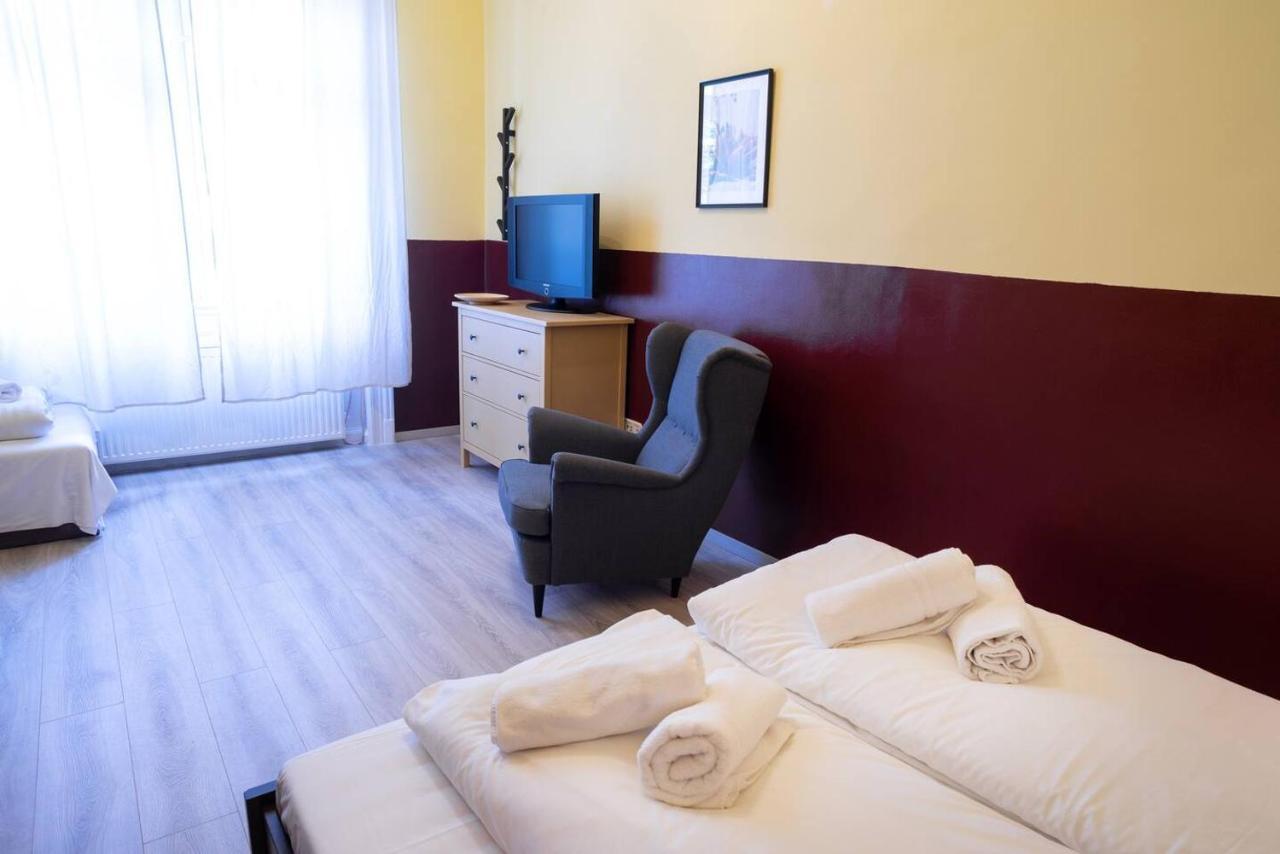 Central And Large Ac Home Away From Home Βουδαπέστη Εξωτερικό φωτογραφία