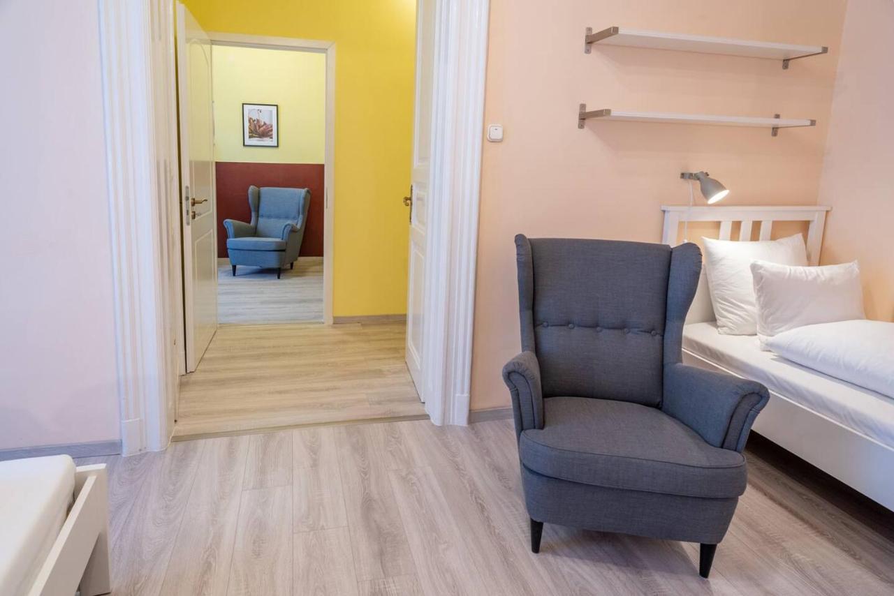 Central And Large Ac Home Away From Home Βουδαπέστη Εξωτερικό φωτογραφία